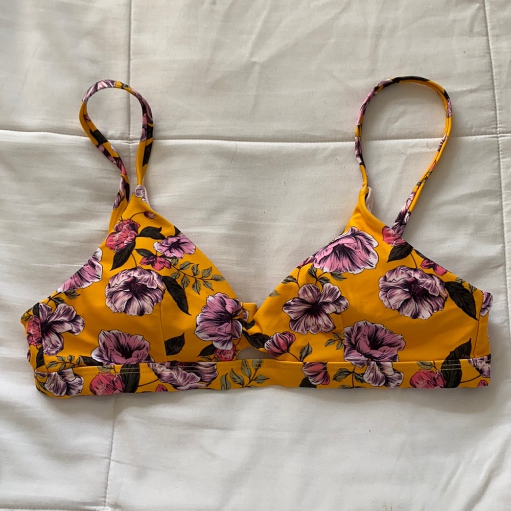 Flower print bikini